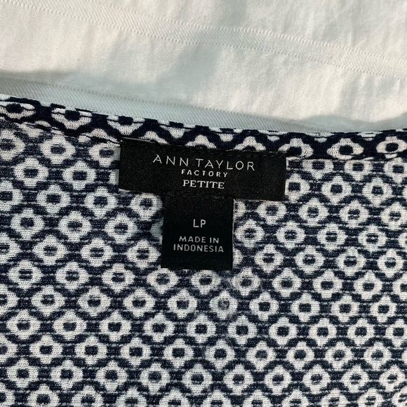 Ann Taylor Factory Navy and White Patterned Peplum Blouse - Picture 3 of 4